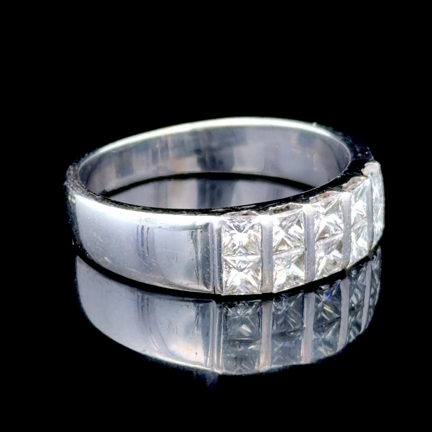 18K White Gold Double Row Princess Cut Diamond Band Ring Appx. 1.0 Cts