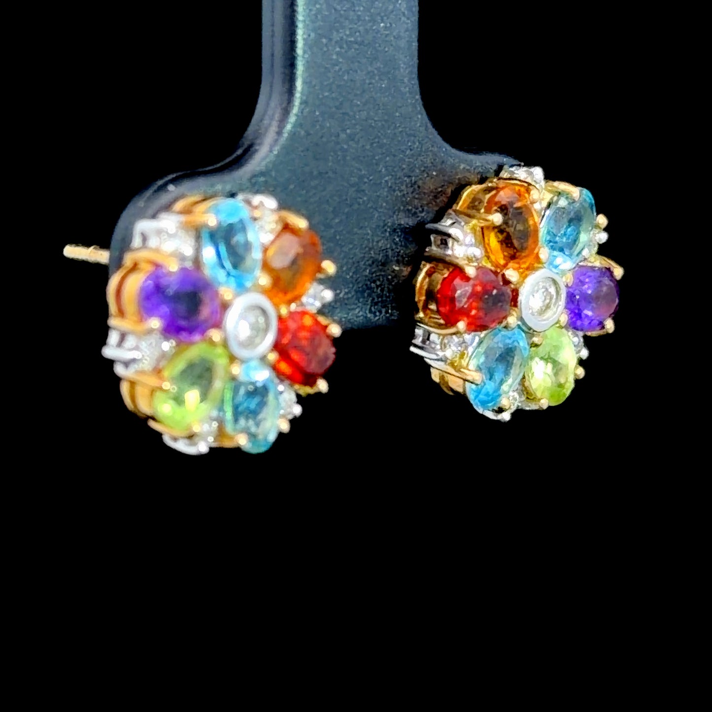 18k Yellow Gold Multicolour Sapphire Flower Stud Earrings