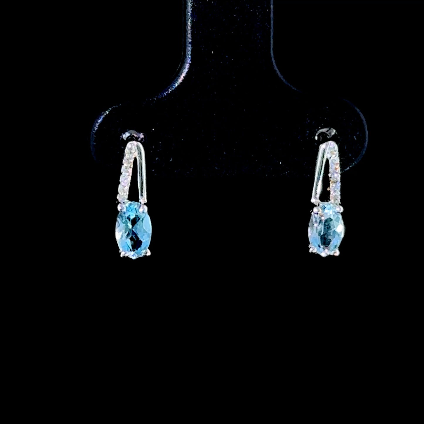 9K White Gold Aquamarine Studs