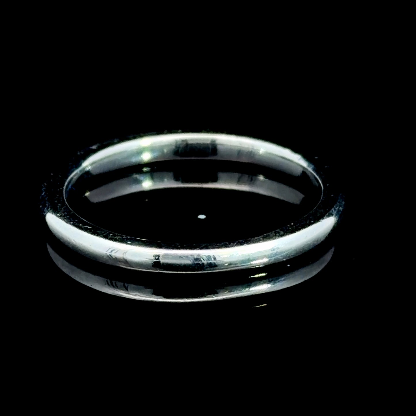 Platinum Modern Ladies Wedding Band