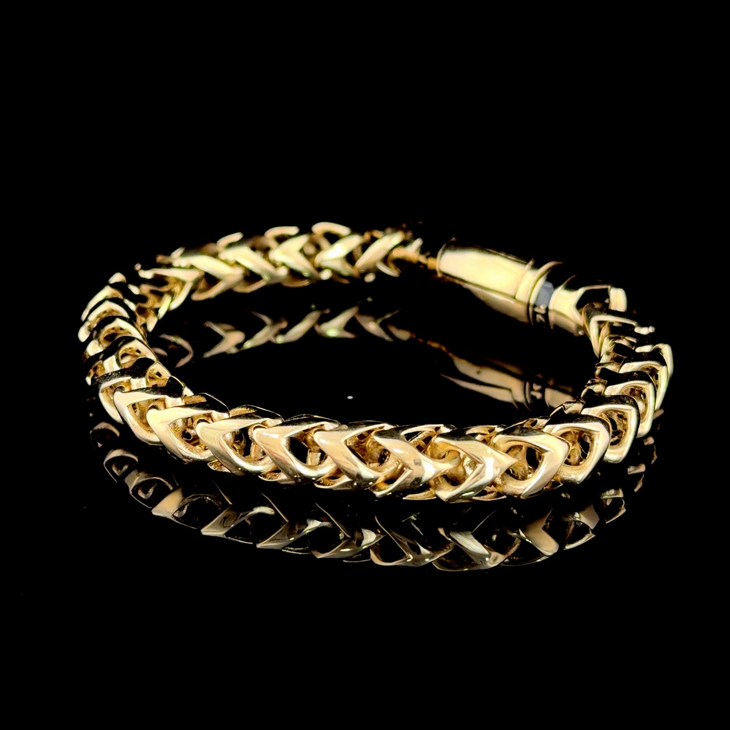 A Superb 14k Yellow Gold Monaco Chain Bracelet By Rondo Having A Very Secure Fastener