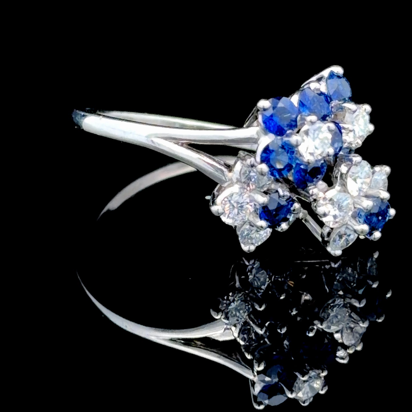Platinum Sapphire & Diamond Daisy Cluster Ring (4 Daisies)