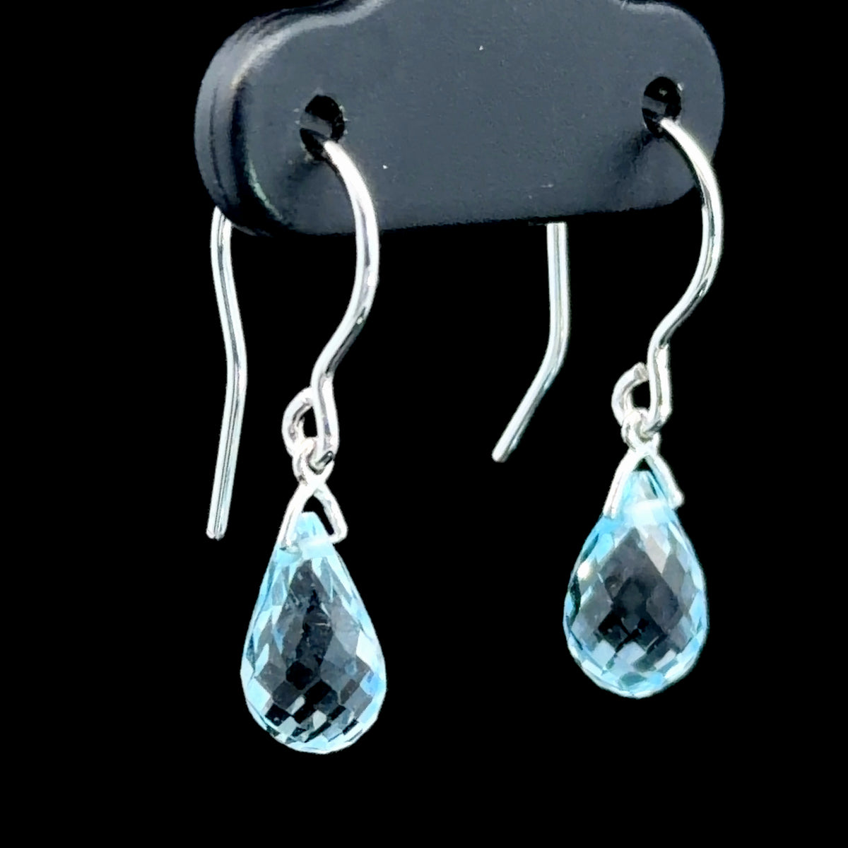 Pretty 9k White Gold & Blue Topaz Briolette Cut Drop Earrings With Hook Backs