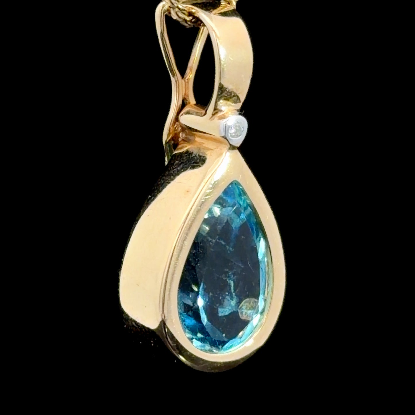 Beautiful 14k Yellow Gold Bezel Set Blue Topaz Pear & Diamond Pendant (Pendant Only)