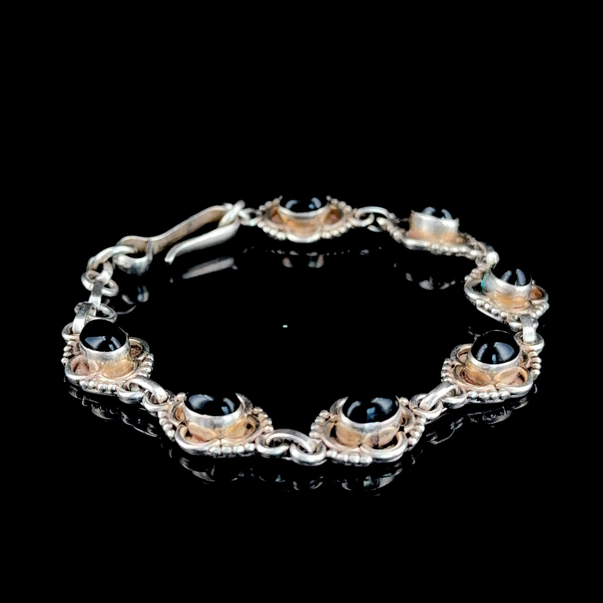 Silver & Cabochon Garnet Bracelet 7.5” Long