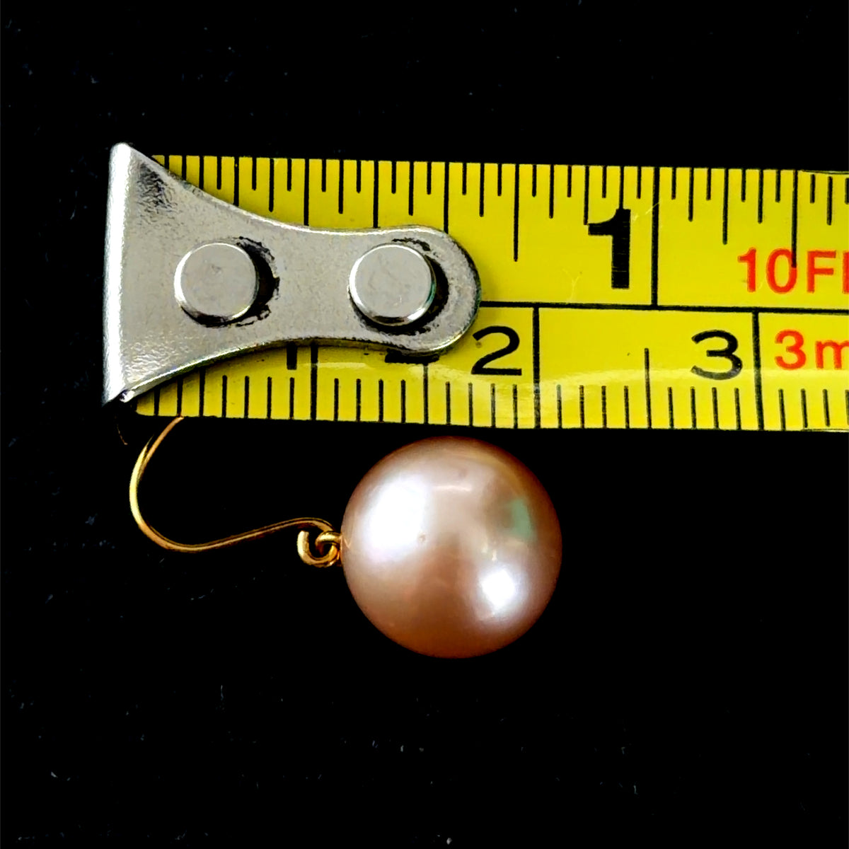 Wonder Full 18k Yellow Gold Pink Pearl Drop Earrings 10mm Diameter Having Hook Fittings