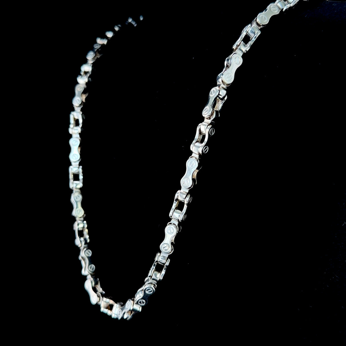 Lovely Silver Motorbike Chain Link Necklace 20 Inches Long Weighing 44.5