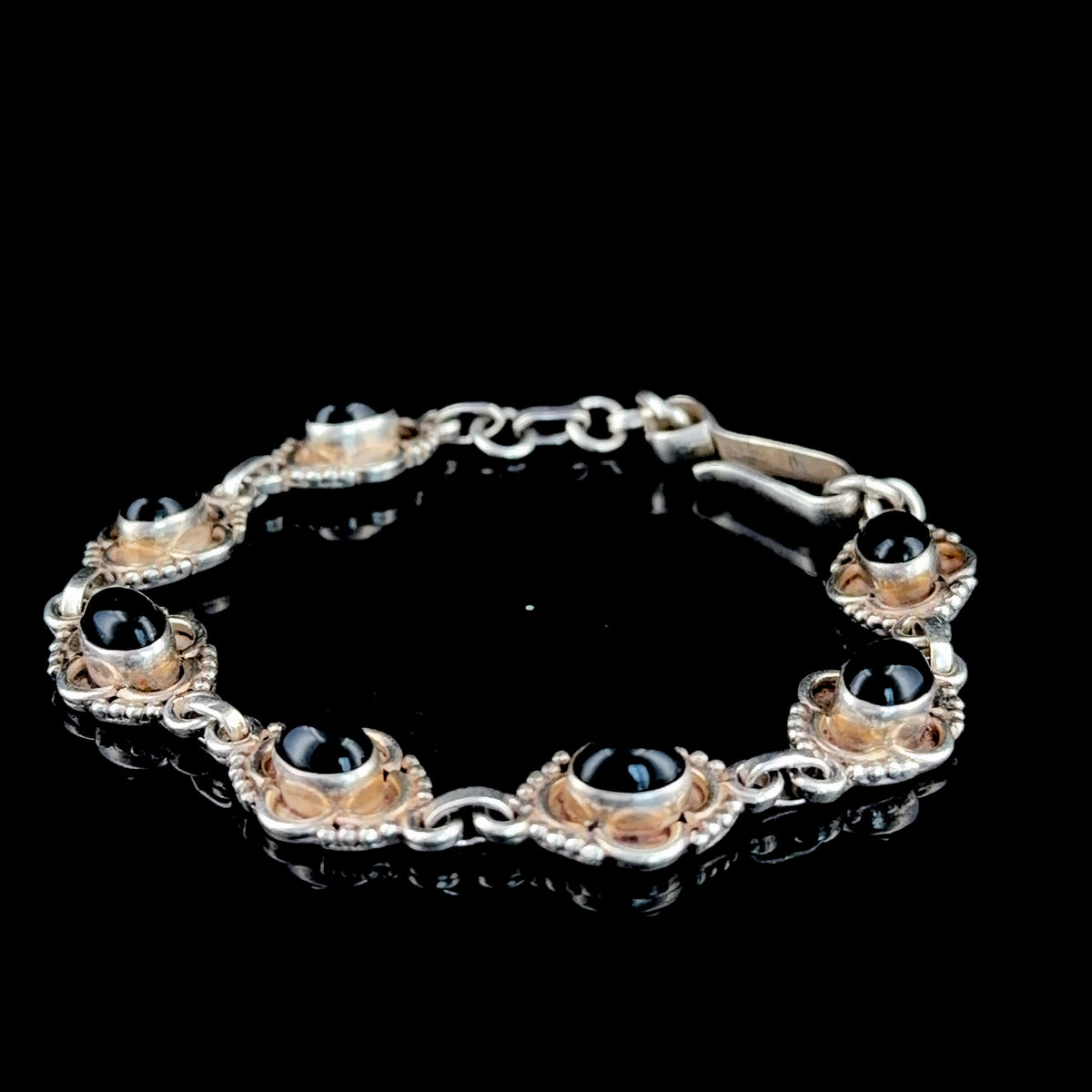 Silver & Cabochon Garnet Bracelet 7.5” Long
