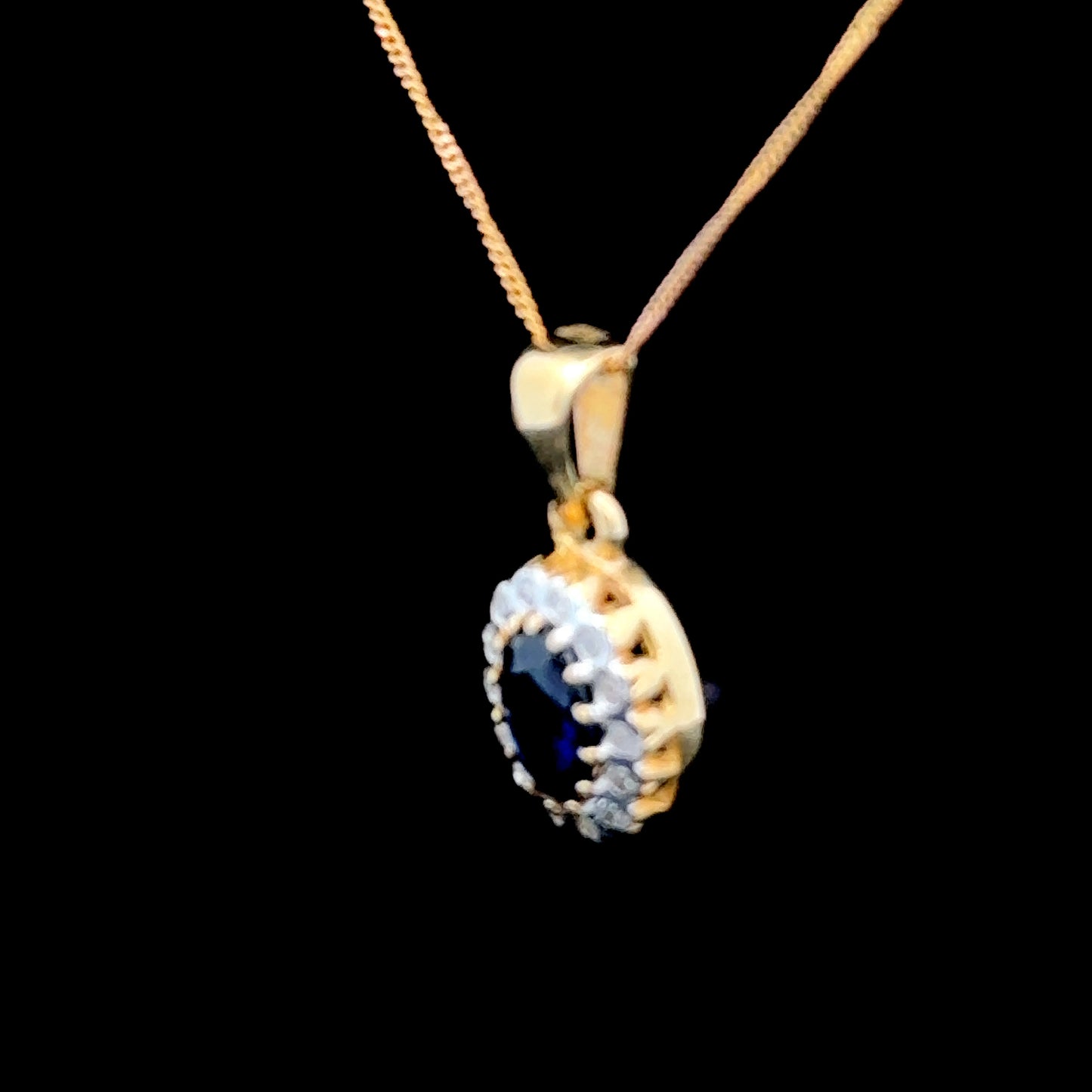 9K Yellow Gold Sapphire & Diamond Cluster Pendant & Chain