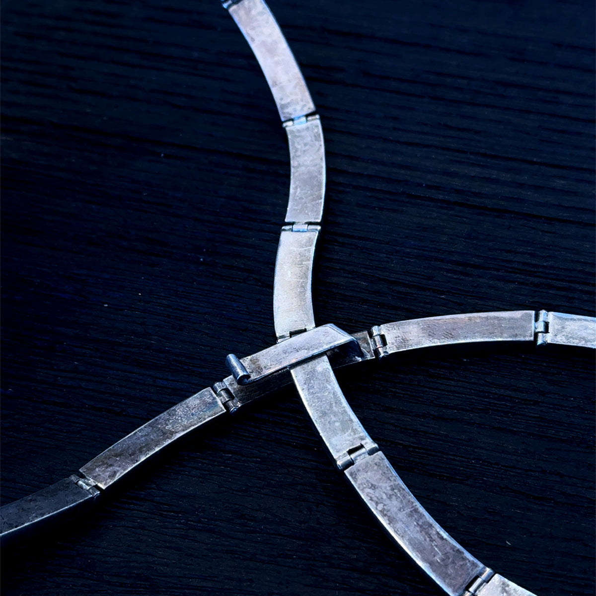 Fabulous Silver Articulated Lapis Lazuli With Front Fastening Clip Necklace