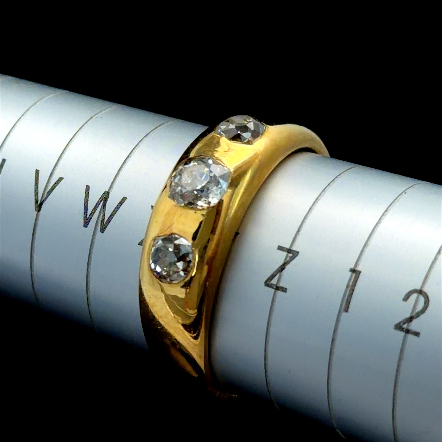 18k Yellow Gold Unisex Old Cut Diamond 3 Stone Ring Appx. 1.0Ct