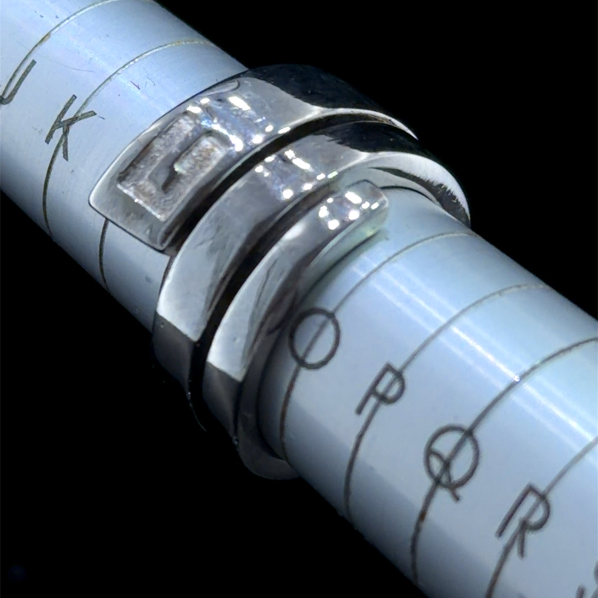 An Impressive Gucci Sterling Silver Spiral / Snake Ring