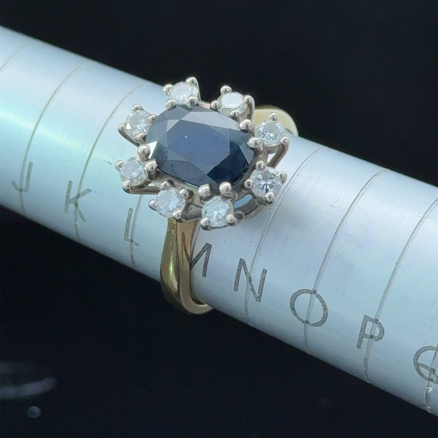 18k Sapphire & Diamond cluster Ring
