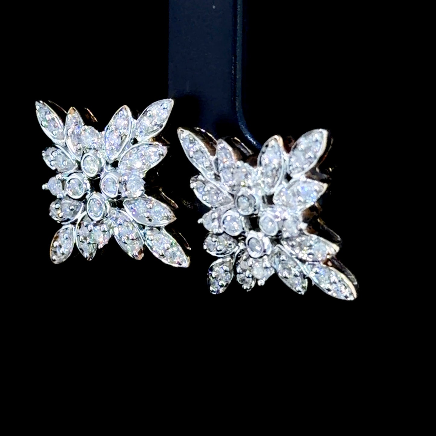 9k Yellow Gold Square Cluster Diamond Stud Earrings Appx 0.75 Cts