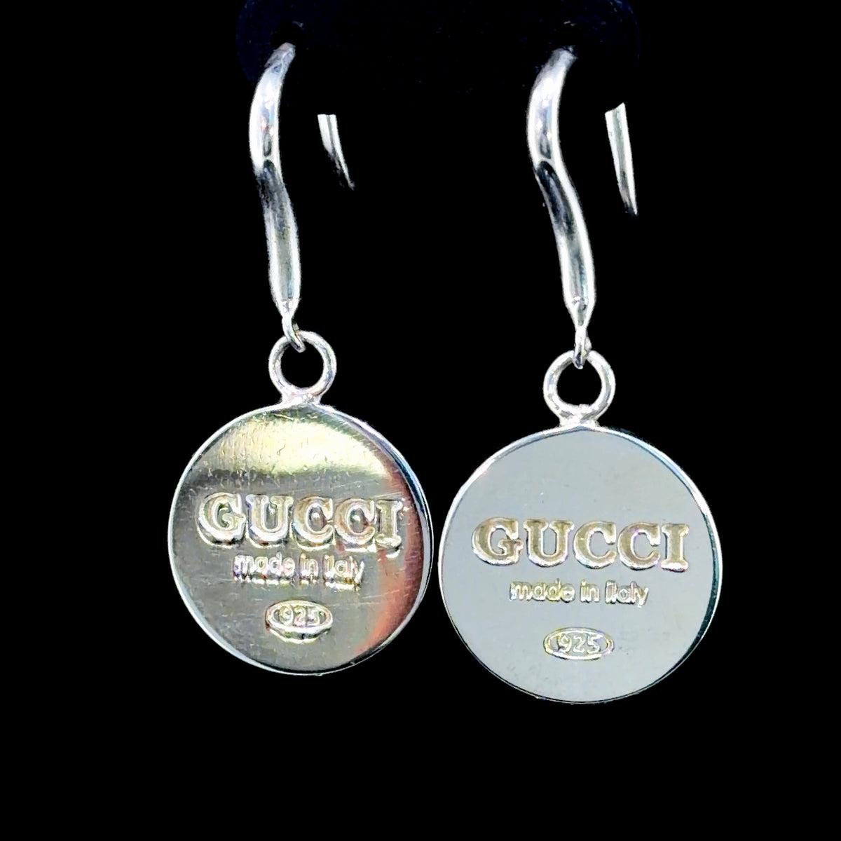 Lovely Gucci Trademark Disc Hook Earrings 15mm Diameter.