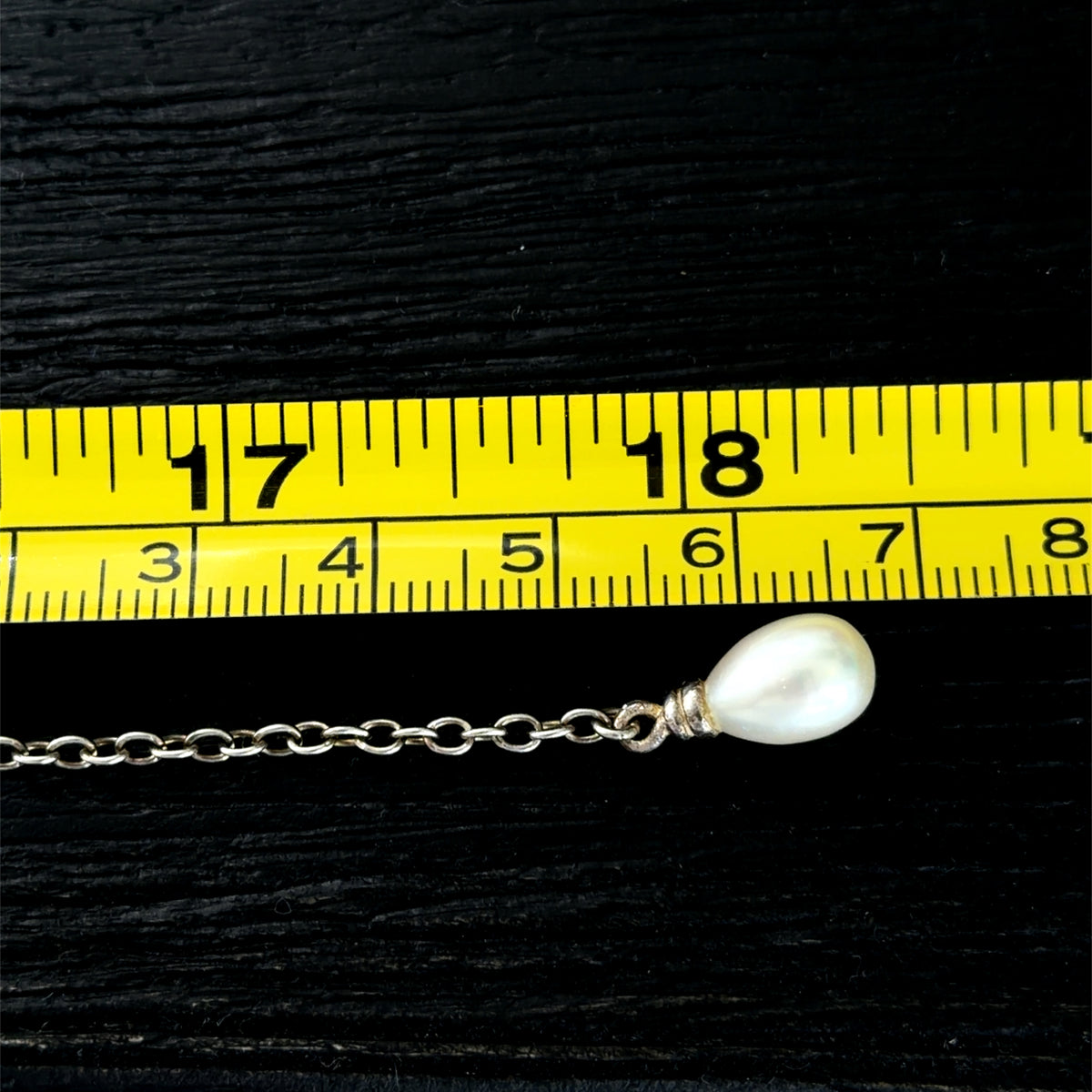 Lovely Silver Cultured Pearl Fixed Pendant & Chain