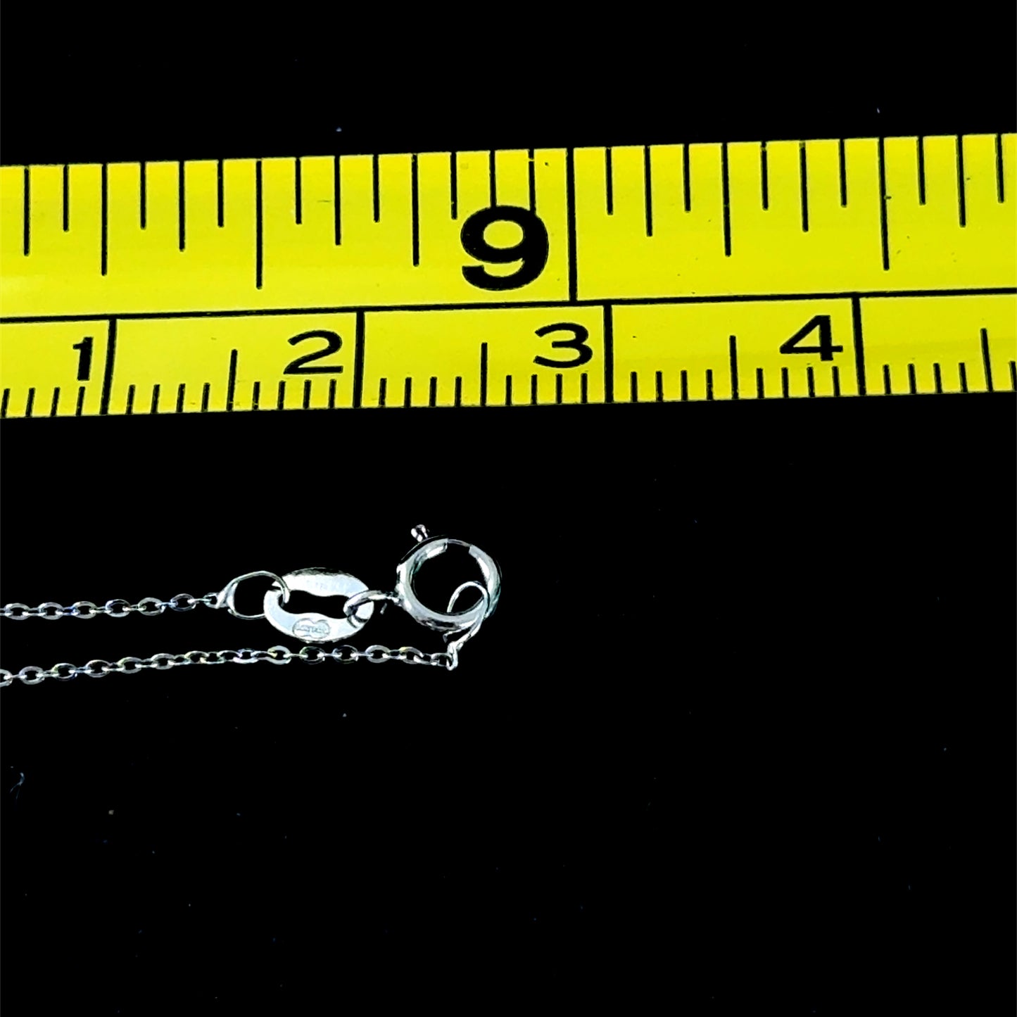 9K White Gold Dual Heart Pendant & Chain