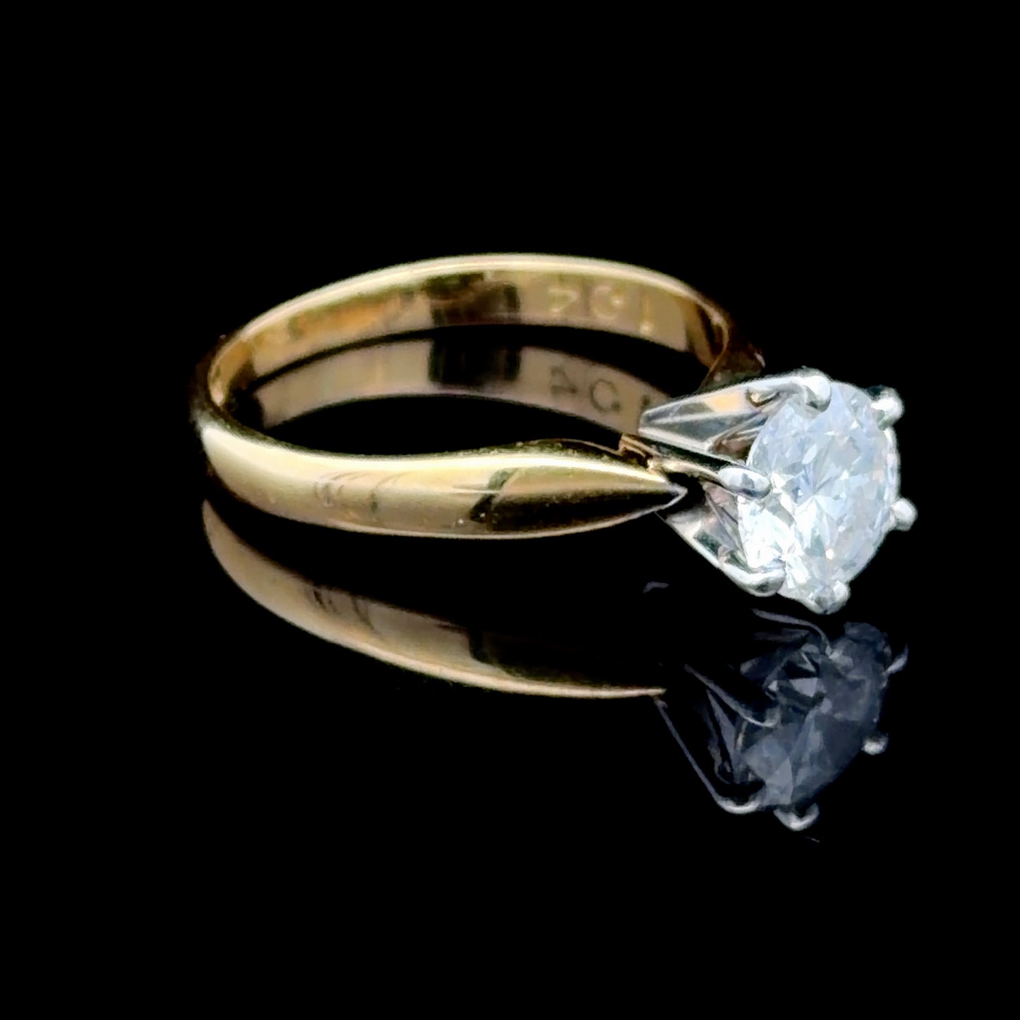 18k Yellow Gold Diamond Solitaire Ring Appx 1.04 Cts F, Si3