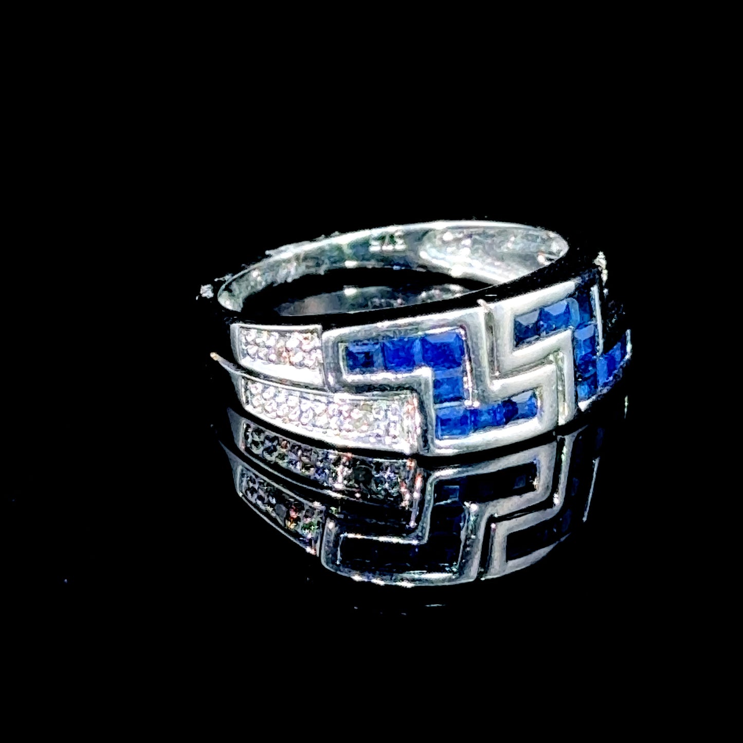 9K White Gold Sapphire & Diamond Ring
