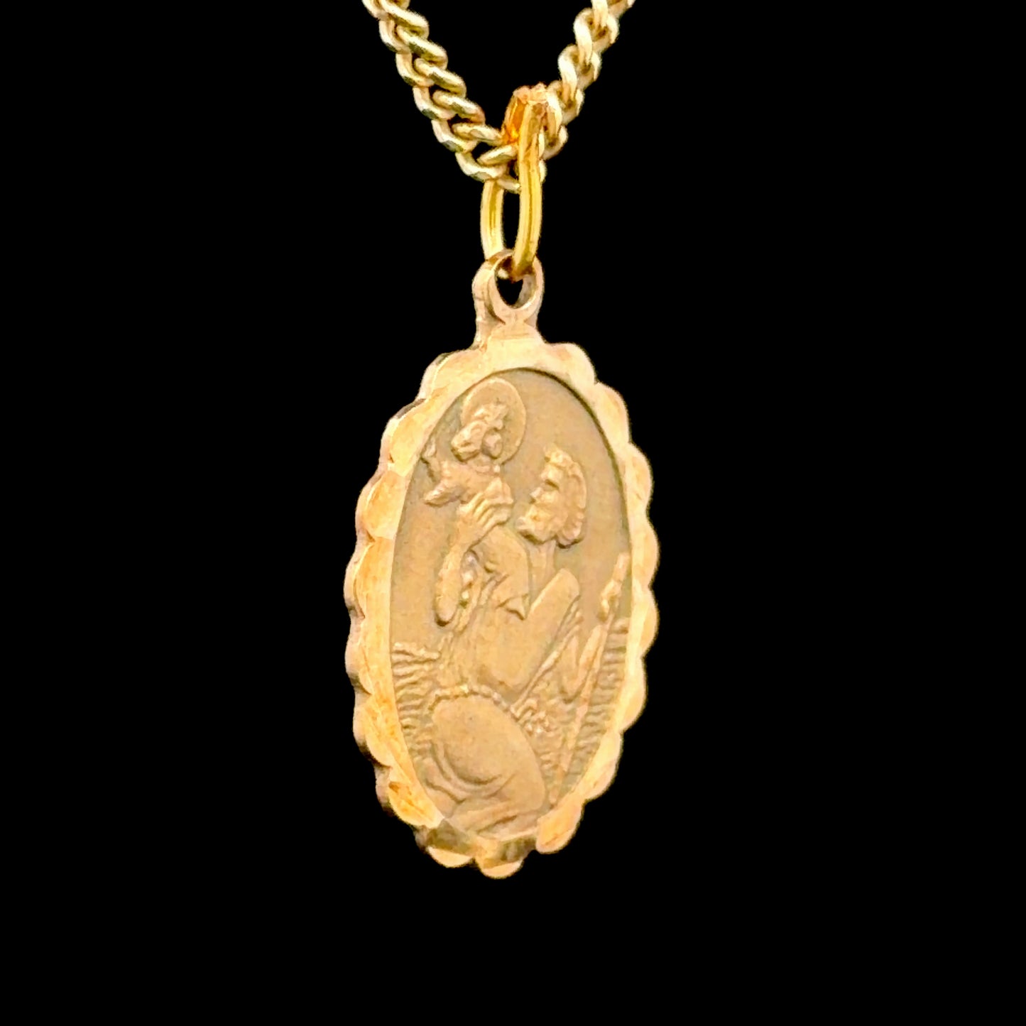 9k Yellow Gold Saint Christopher Pendant Necklace with Scalloped Edge