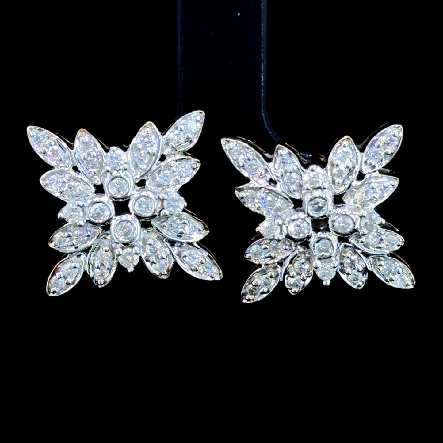 9k Yellow Gold Square Cluster Diamond Stud Earrings Appx 0.75 Cts