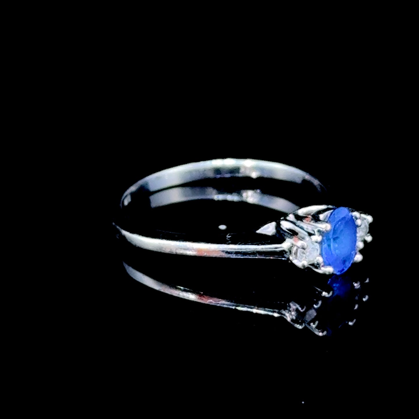 18K White Gold Tanzanite & Diamond Ring