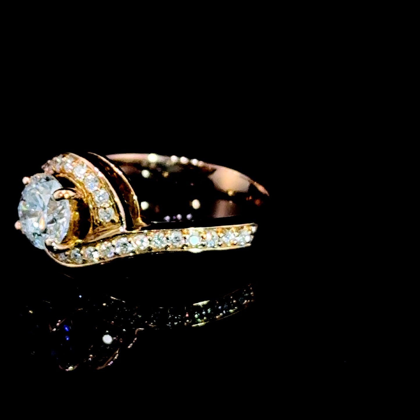 18K Rose Gold Diamond Halo Ring with Diamonds to Shoulders APPX 0.8 CTS Centre, 1.1 CTS TOTAL