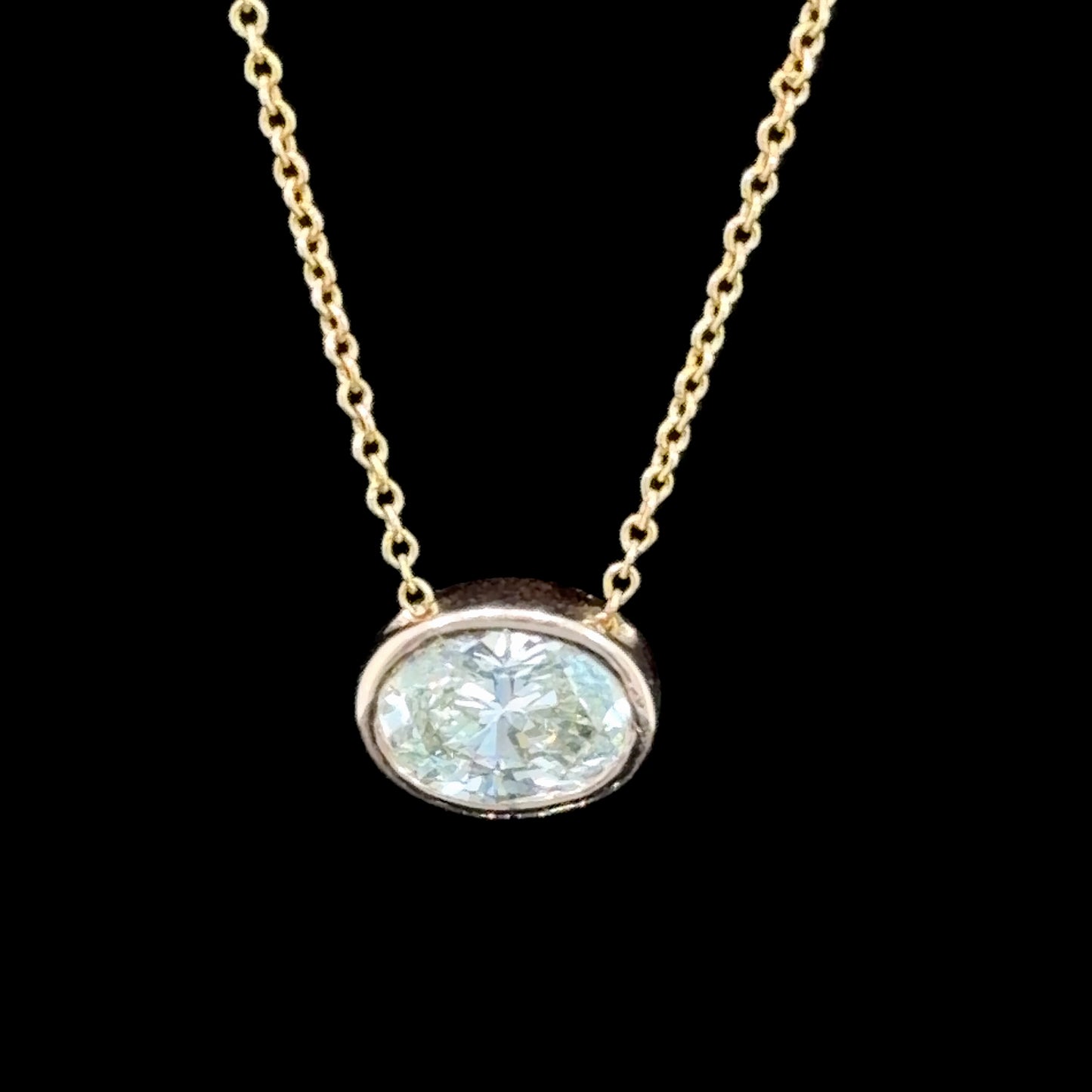 Fabulous 18k Yellow Gold Bezel Set East West 1.2 Ct Oval Diamond Suspended On A 16” Tiffany Chain RRP £10000