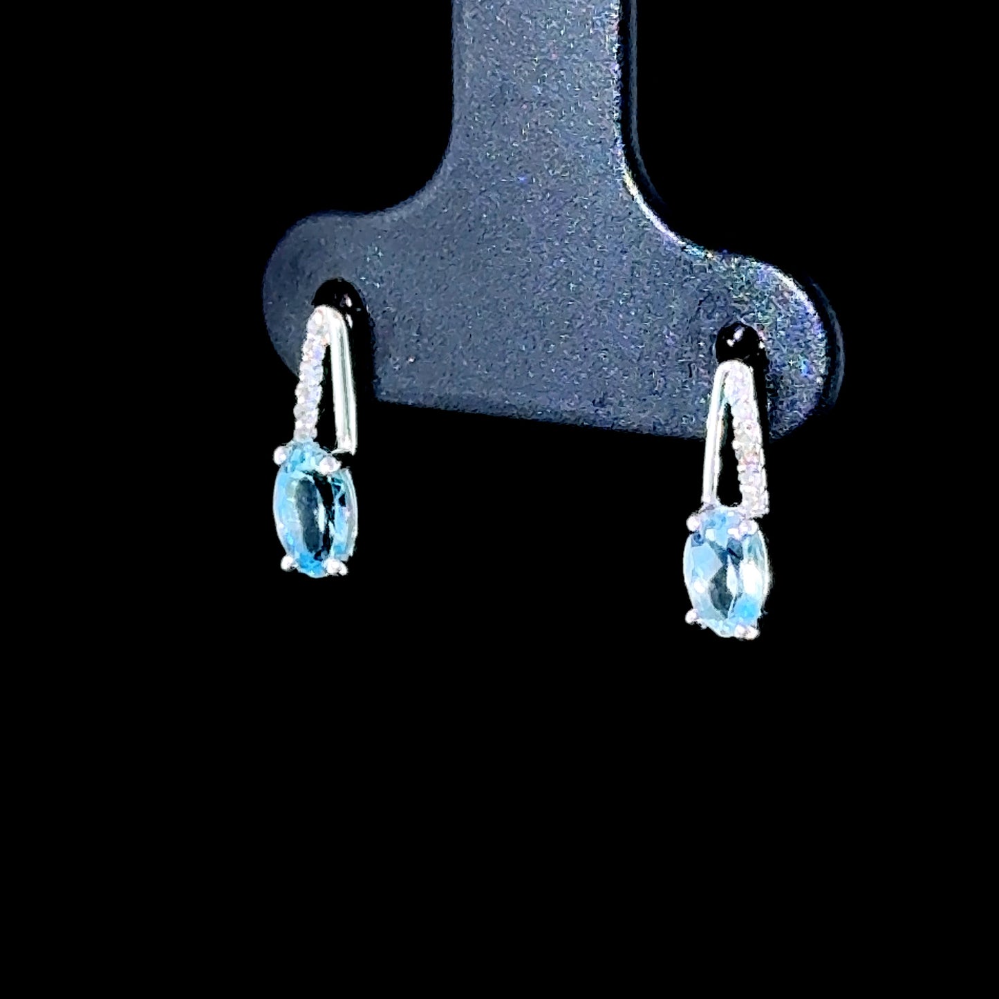 9K White Gold Aquamarine Studs