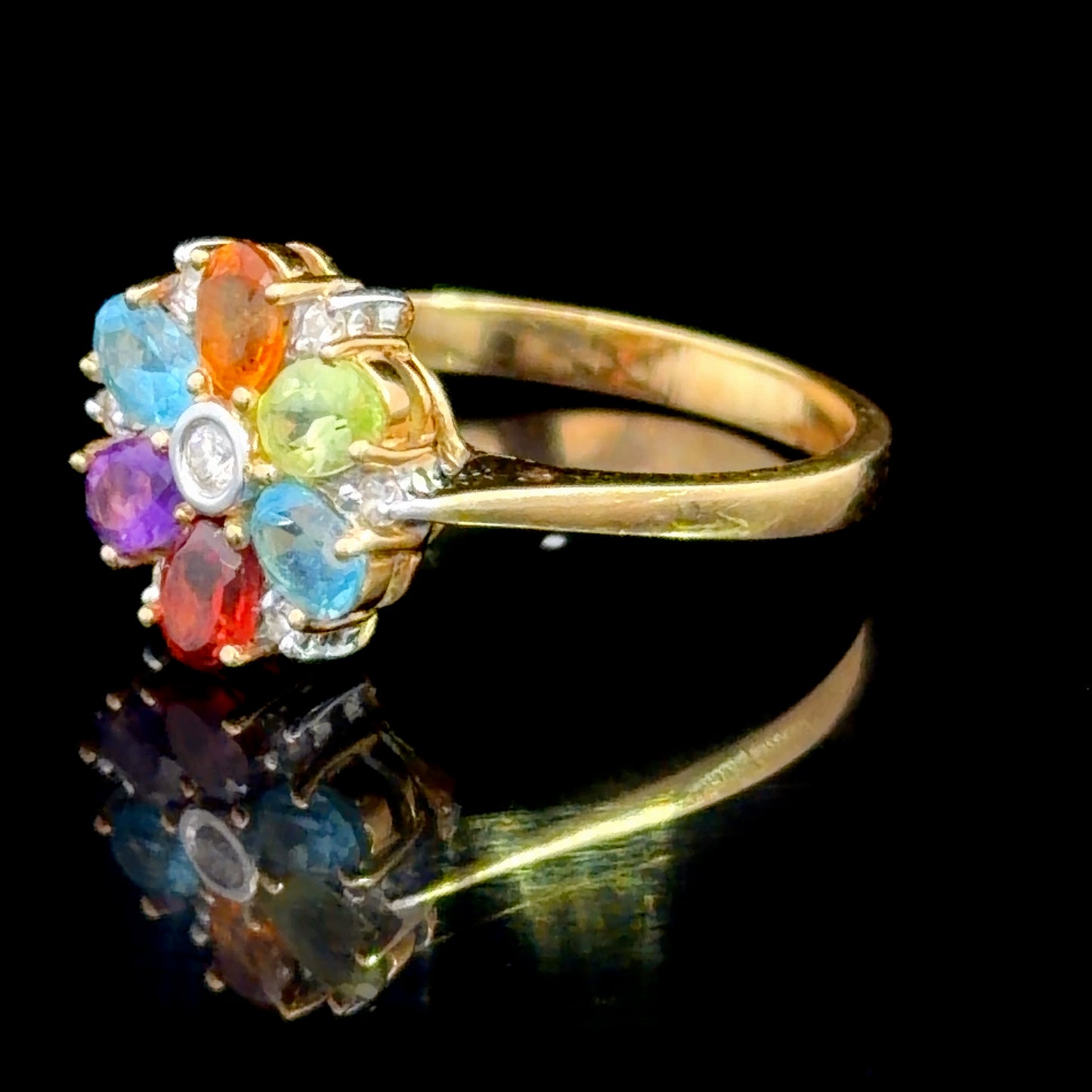 Lovely 18k Multicolour Gemstone & Diamond Flower Ring