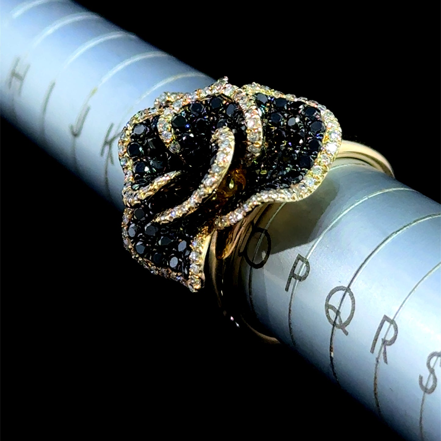 14K Yellow Gold Black & White Diamond Flower Ring