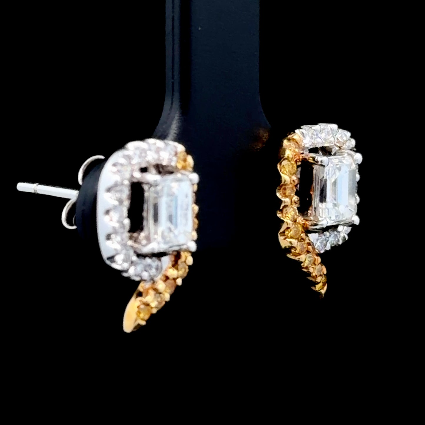18k Yellow & White Gold Emerald & Round Cut White & Yellow Diamond Stud Earrings Appx 1.5 Cts Total