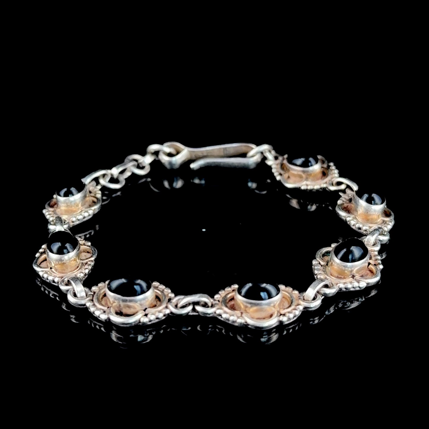 Silver & Cabochon Garnet Bracelet 7.5” Long