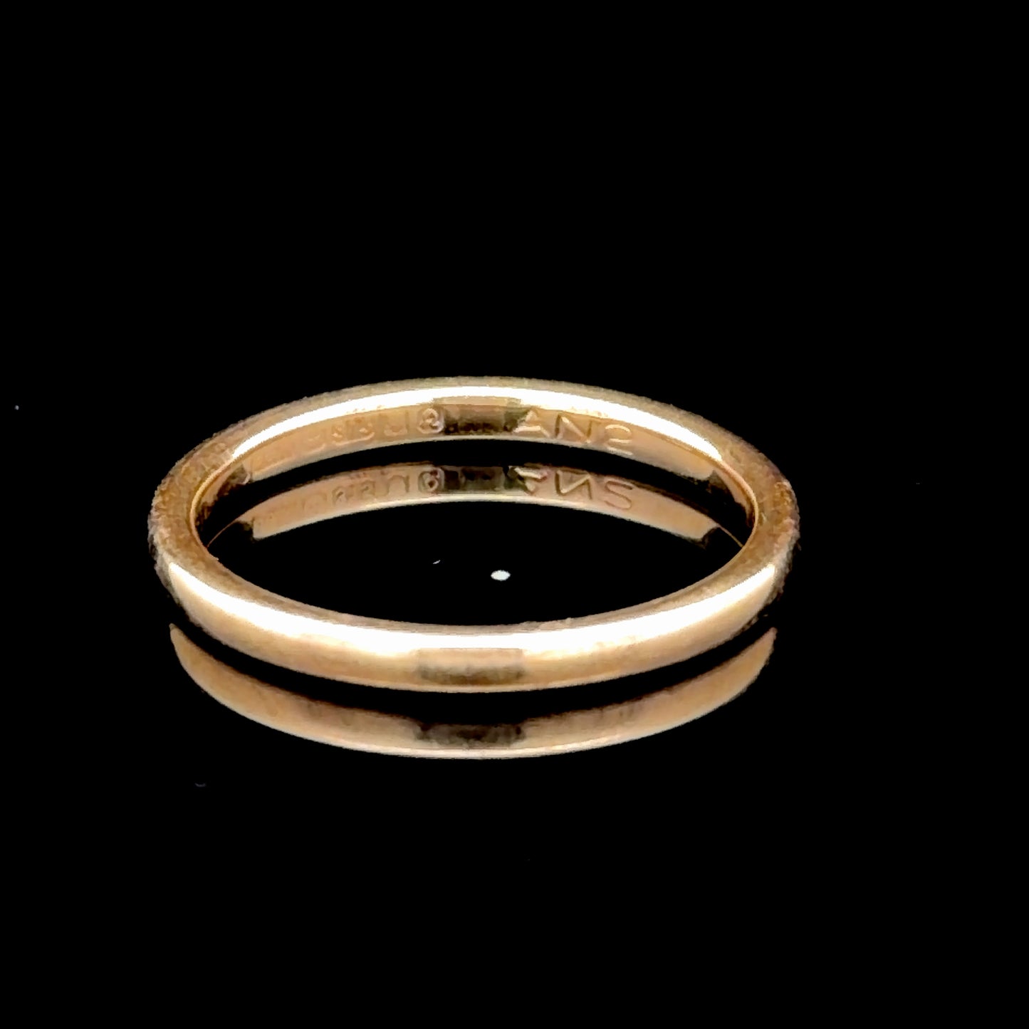 9k Yellow Gold Wedding Ring