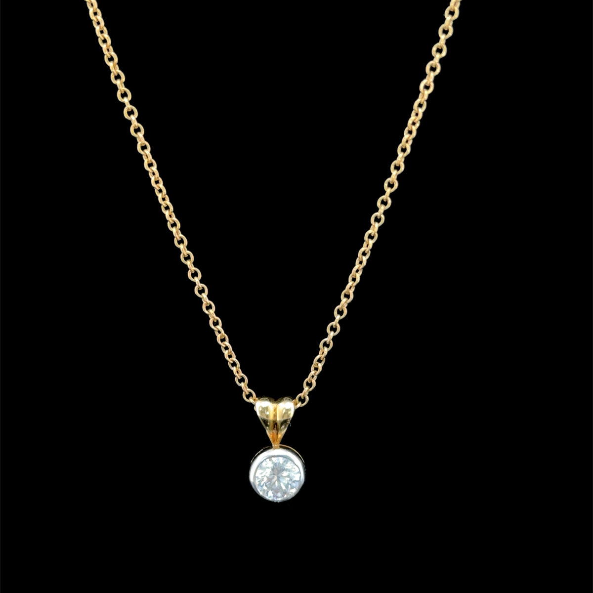 18k Yellow Gold Bezel Set Diamond Pendant & Chain 18 Inches Long
