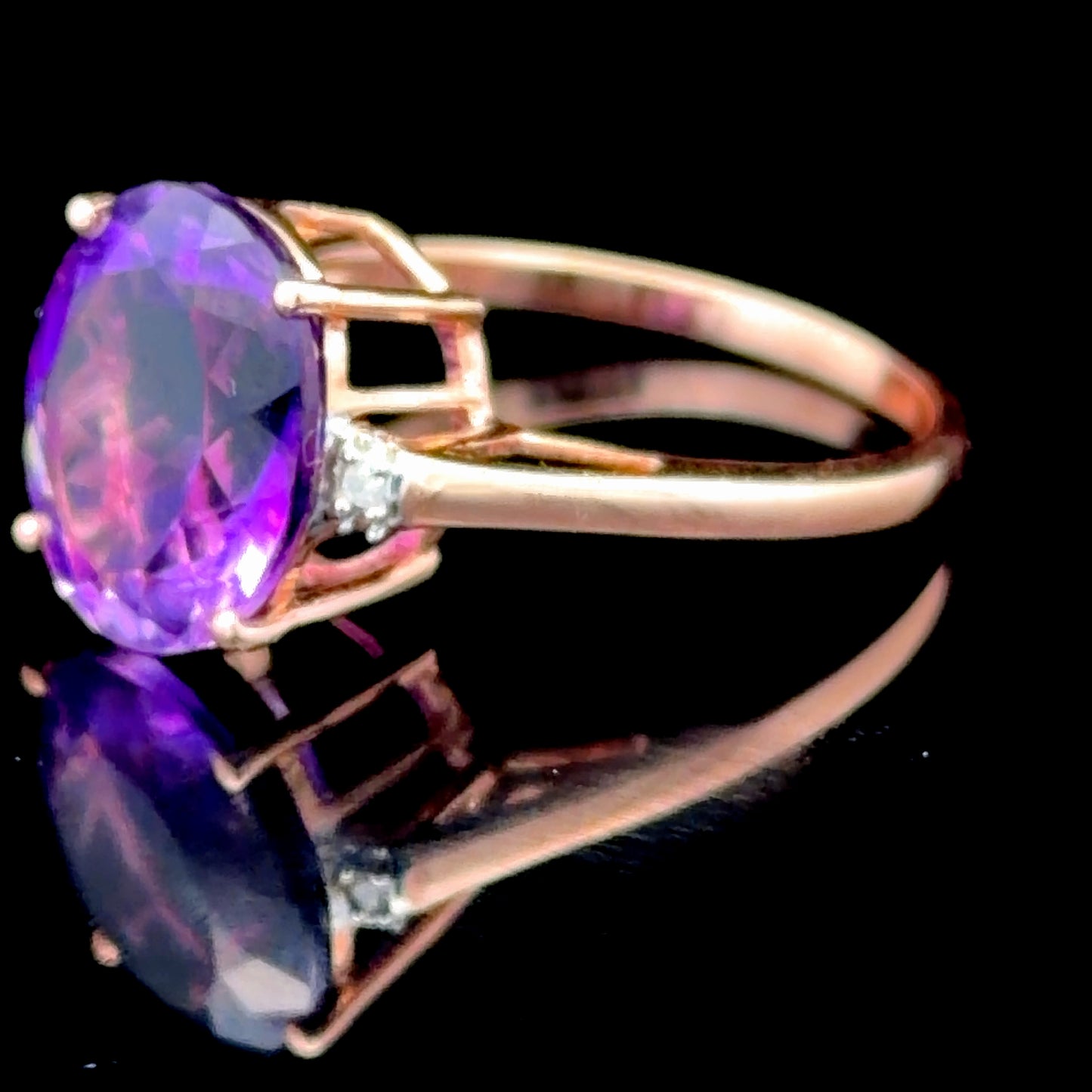 10k Rose Gold & Diamond Ring
