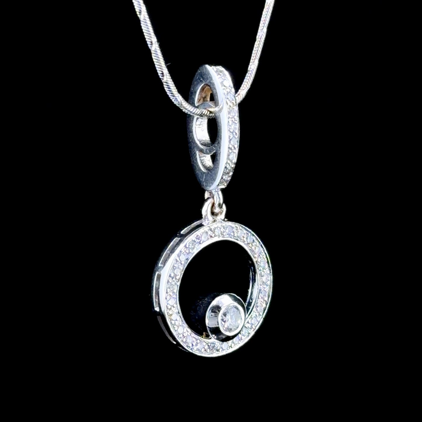 Pretty 18k White Gold & Diamond Open Circle Pendant With Offset Diamond Appx 0.5 Cts