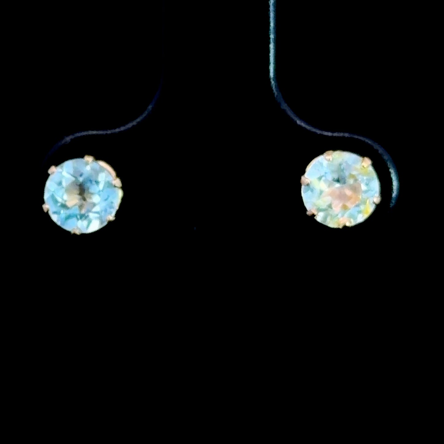 Pretty Aquamarine Stud Earrings Set in 9k Yellow Gold