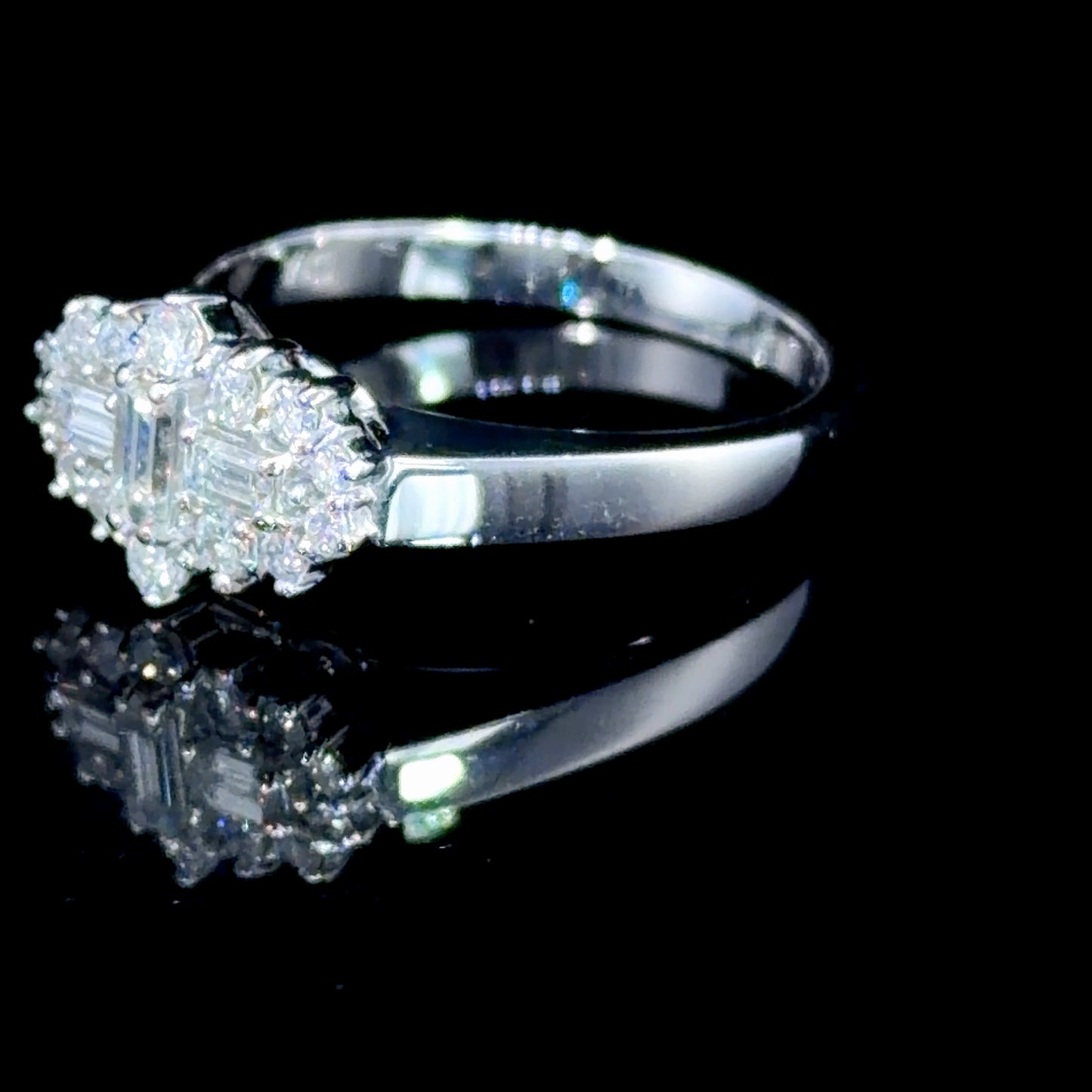 Pretty 18k White Gold Diamond Boat Ring Appx 0.5 Cts