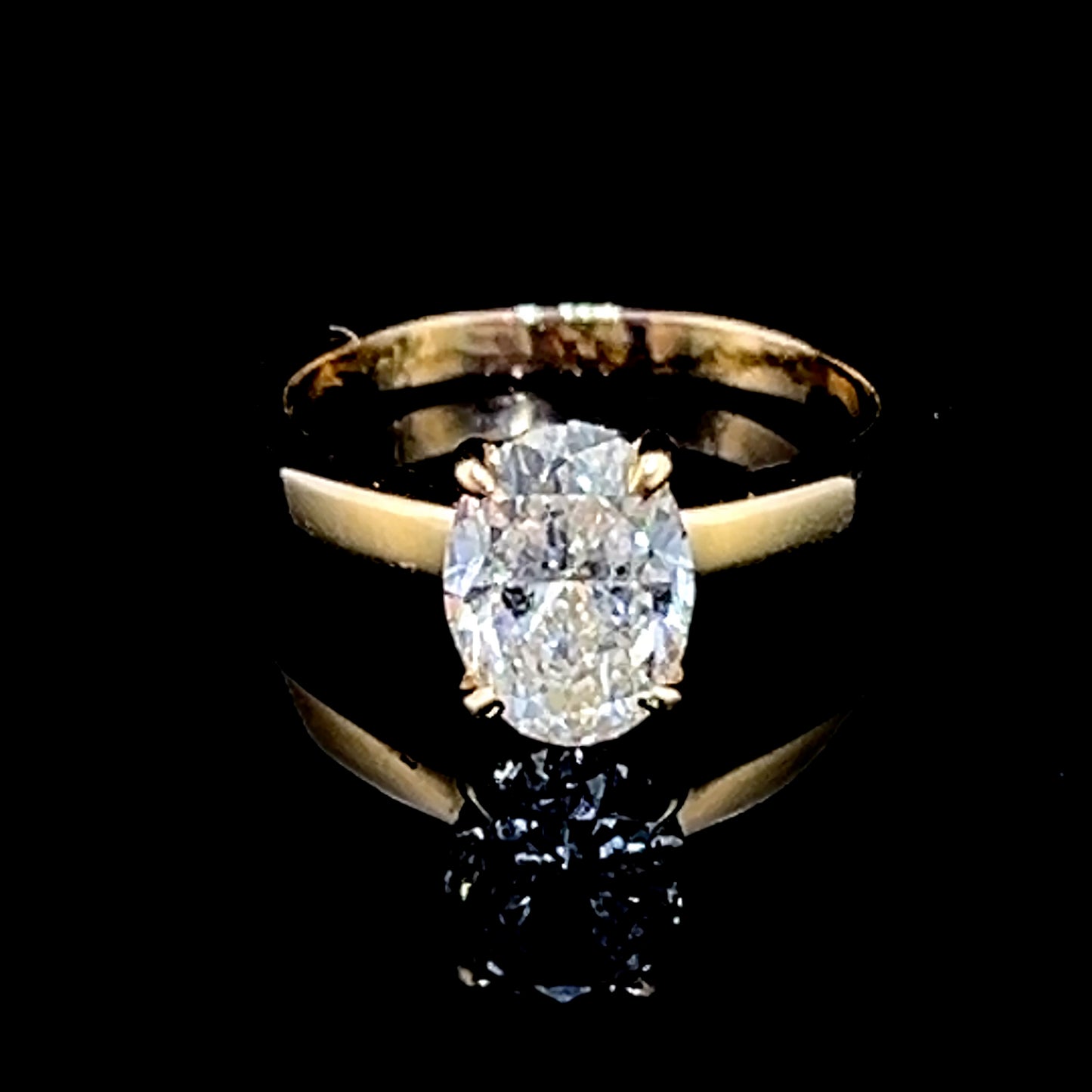 18k Yellow Gold Oval Diamond solitaire Ring GIA Certificate K Si2