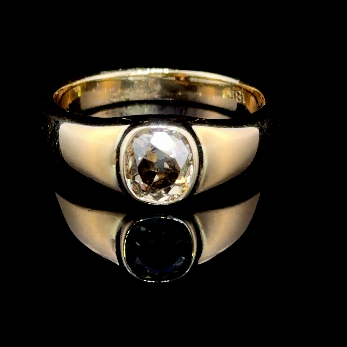 A Spectacular Bezel Set Chocolate Diamond Solitaire Ring of 1.1 Cts Si1/2