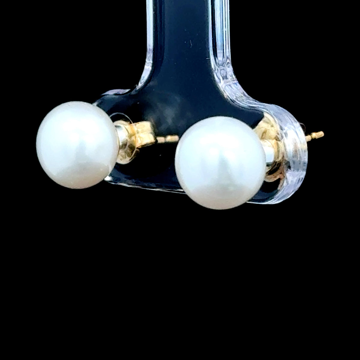 9K Yellow Gold Pretty Pearl Studs