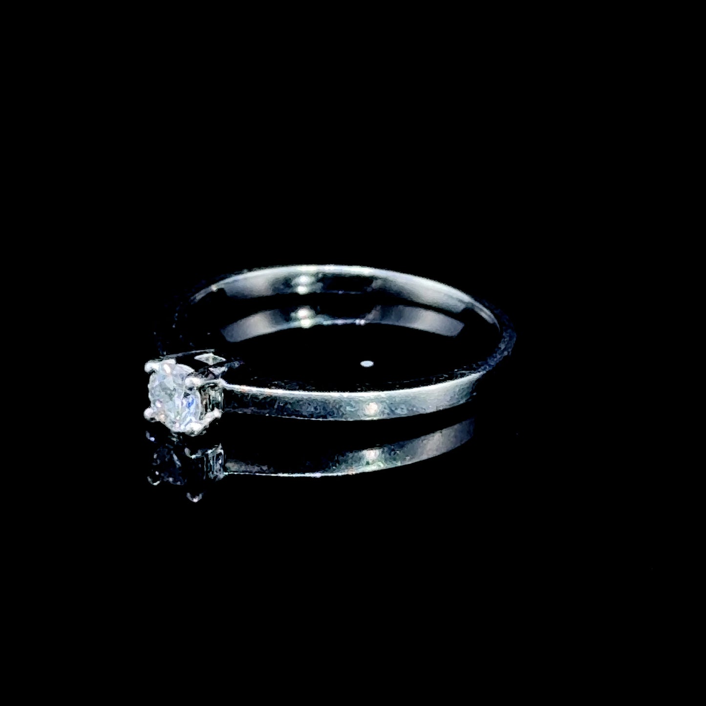 Platinum Diamond Solitaire Ring