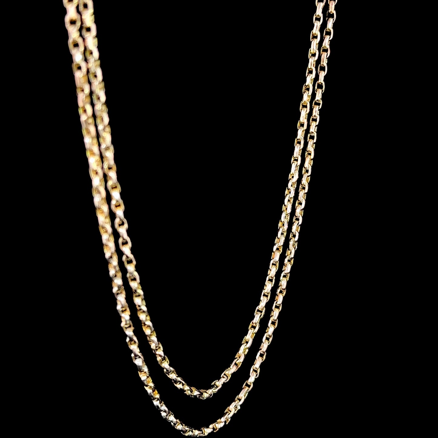 Wonderful 9k Yellow Gold Belcher Muff Chain 42 Inches Long.