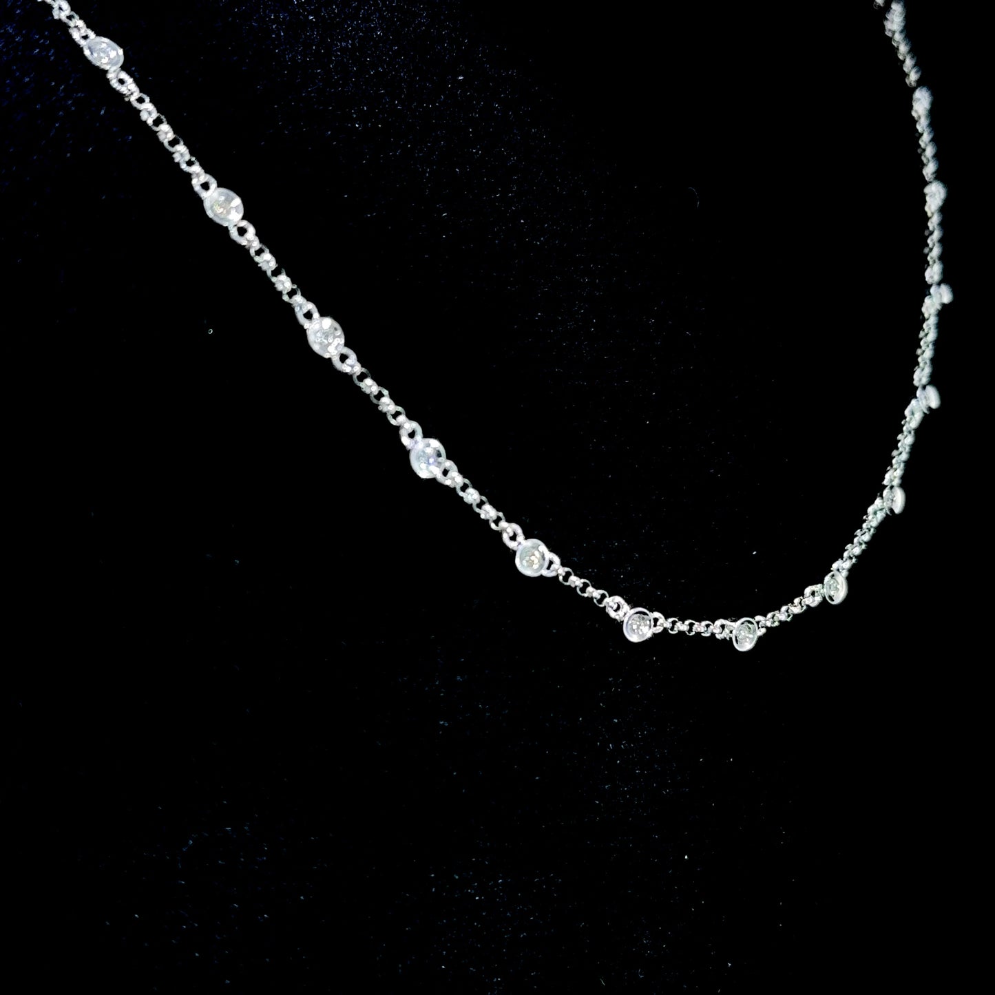 14K White Gold Diamond Set Necklace APPX 0.3 CTS