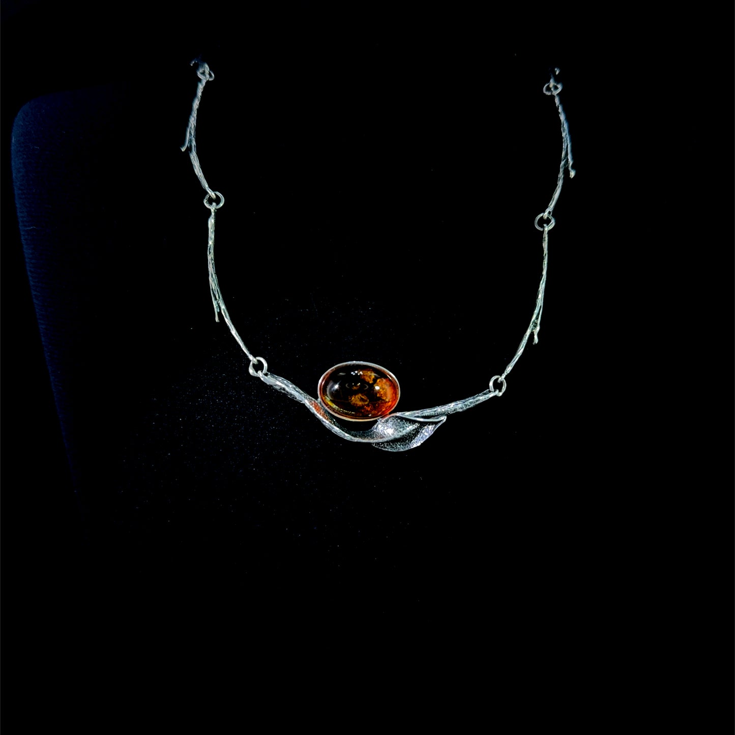 Silver Amber Vine Necklace