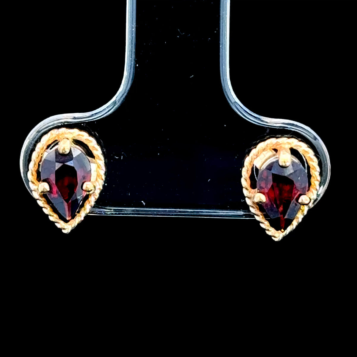 9K Yellow Gold Pear Garnet Studs