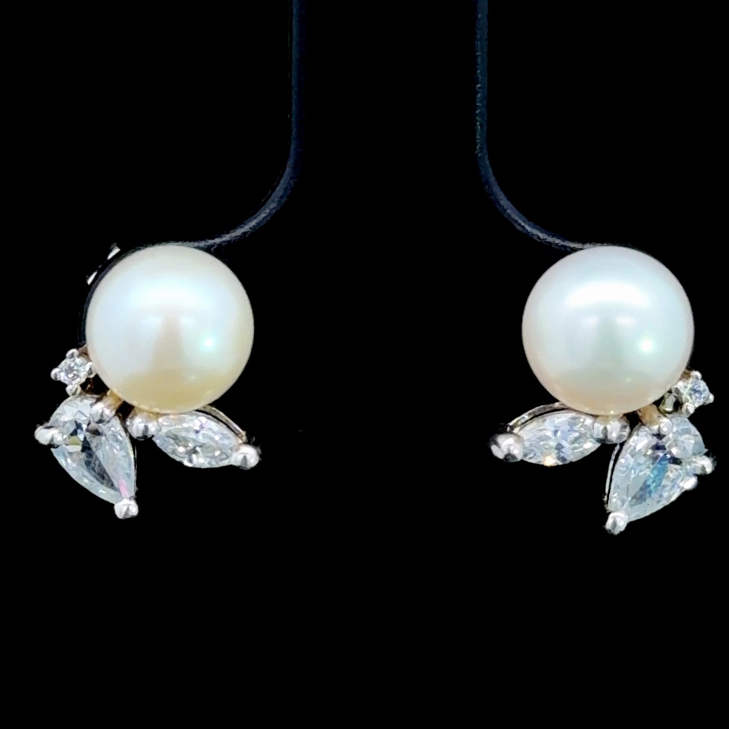 Pretty Silver Peal & CZ Stud Earrings