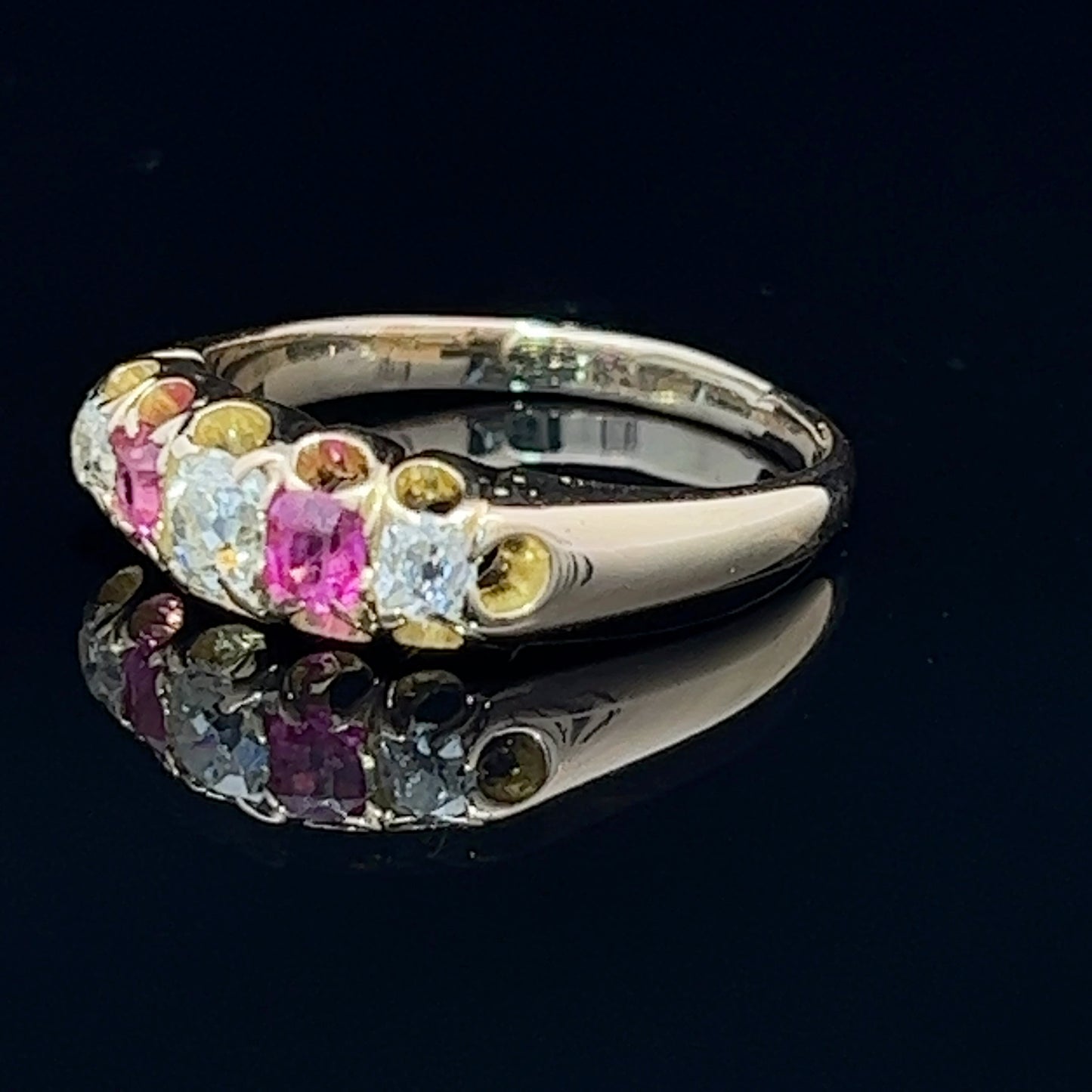 18K Yellow Gold Vintage Ruby & Diamond Ring