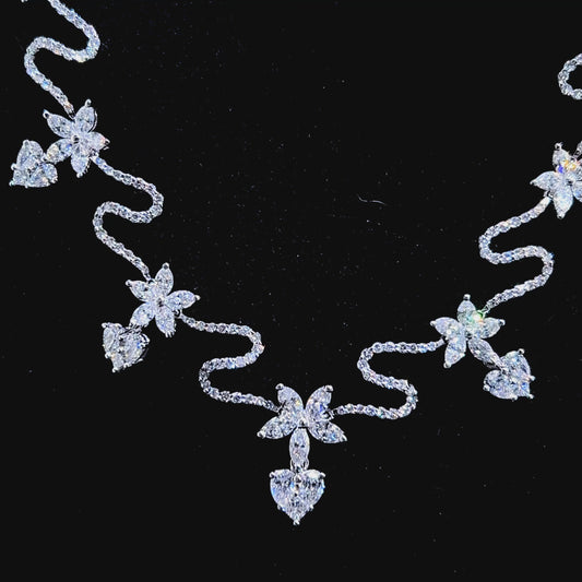 18K White Gold Diamond Zigzag Flower Necklace APPX 3.5 CTS